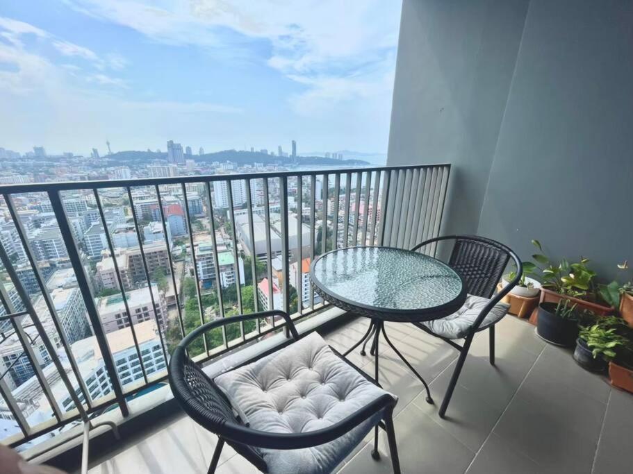 The Base Central Pattaya 2Bed King&Queen Sky Seaview & Infinity Pool Exterior foto