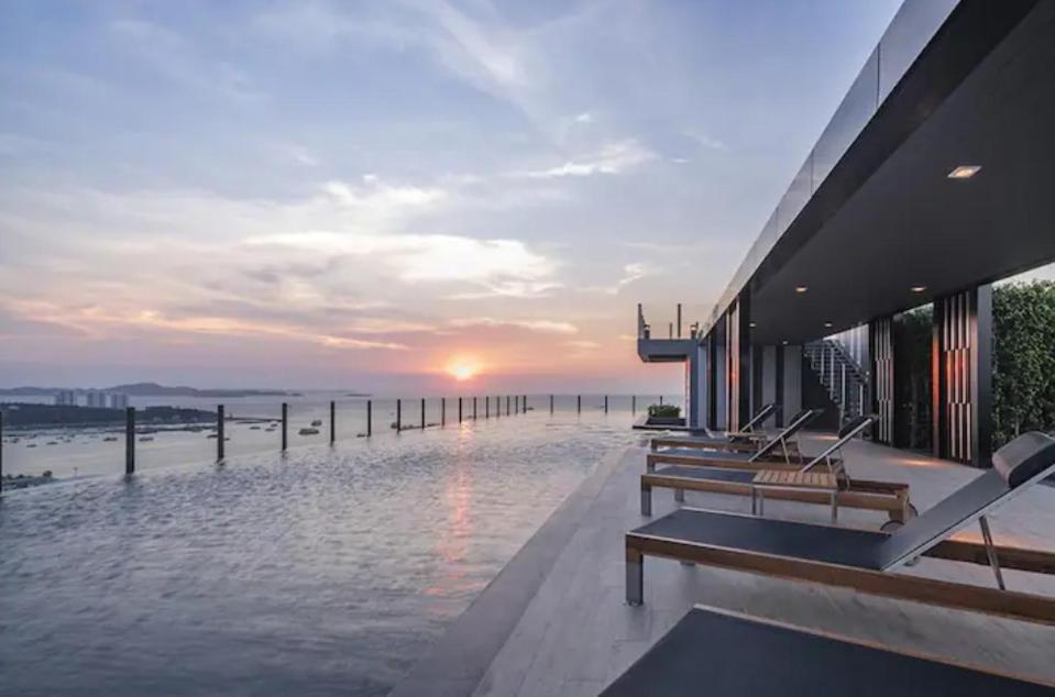 The Base Central Pattaya 2Bed King&Queen Sky Seaview & Infinity Pool Exterior foto